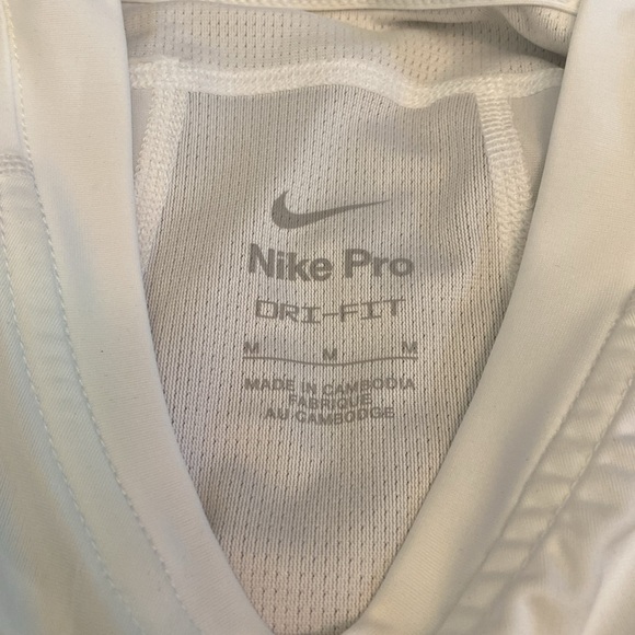 Nike Pro HyperStrong Men's 4-Pad Football Top AQ2733-100 Size Medium NWT - Picture 6 of 6